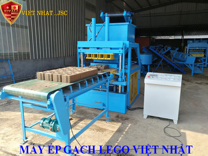 giá-máy-ép-gạch-lego-1